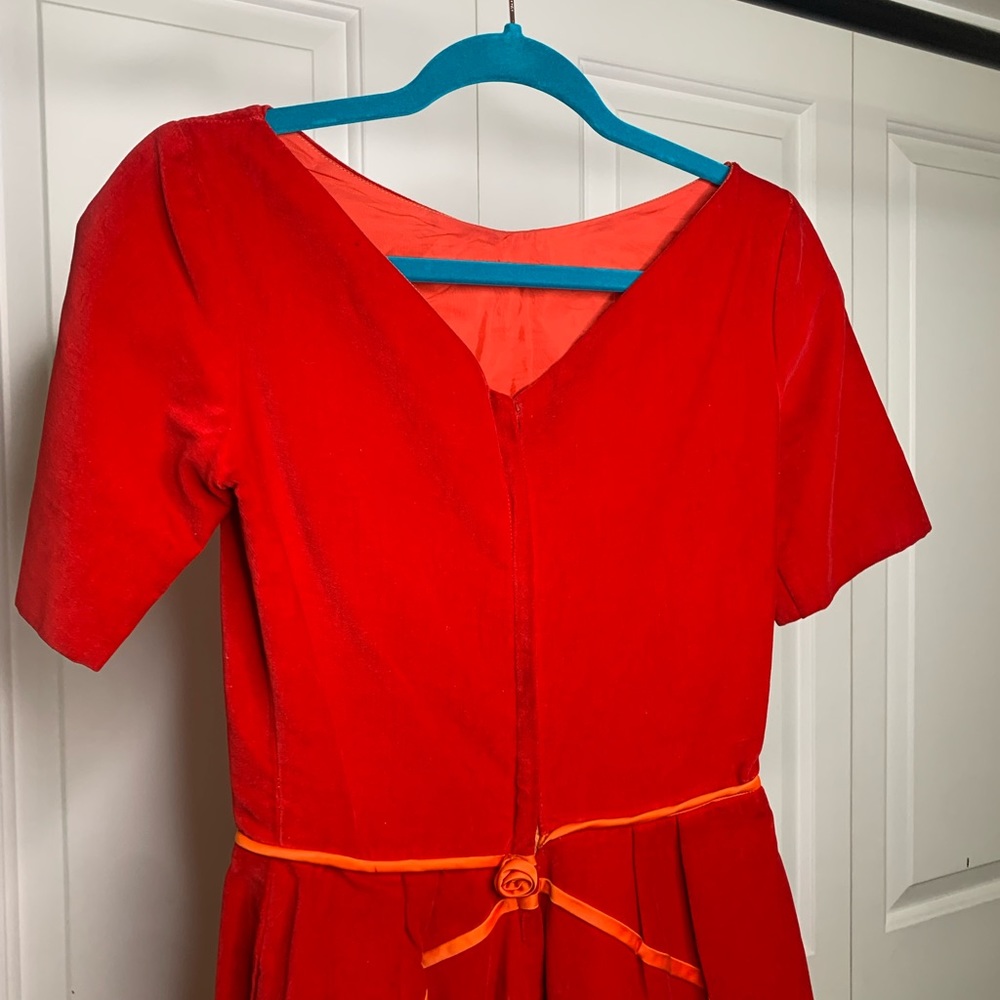 True Vintage Red Dress - Picture 2 of 3